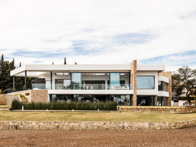 6 Soveroms Villa i San Roque