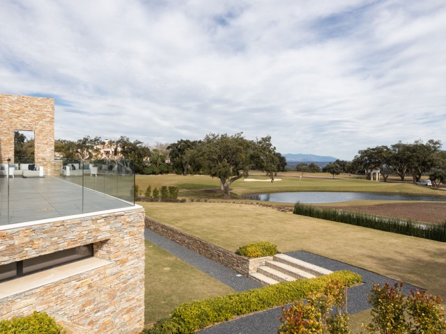 6 Soveroms Villa i San Roque