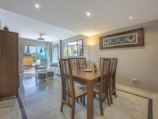 3 Schlafzimmer Apartment in Bahía de Marbella