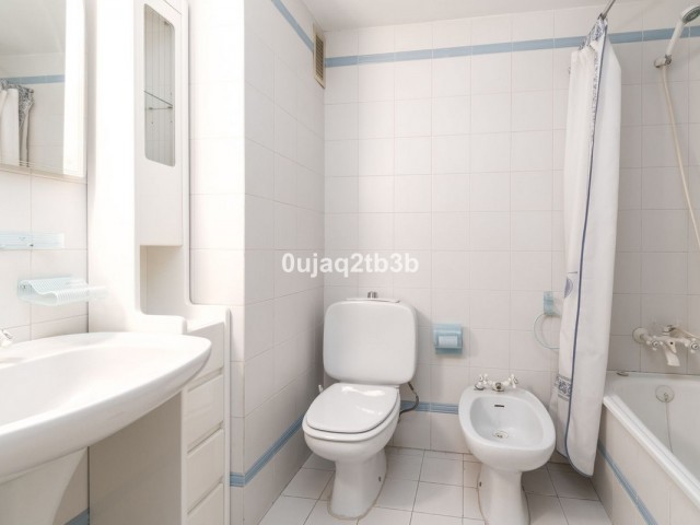 Penthouse avec 4 Chambres  à Marbella