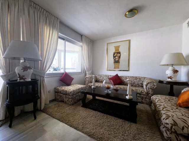 Apartment, Marbella, R4706068