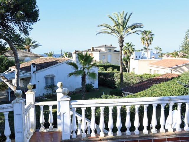 3 Bedrooms Villa in Marbesa