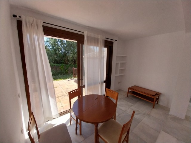 Villa avec 2 Chambres  à Estepona