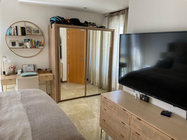 Appartement avec 3 Chambres  à Altos de los Monteros