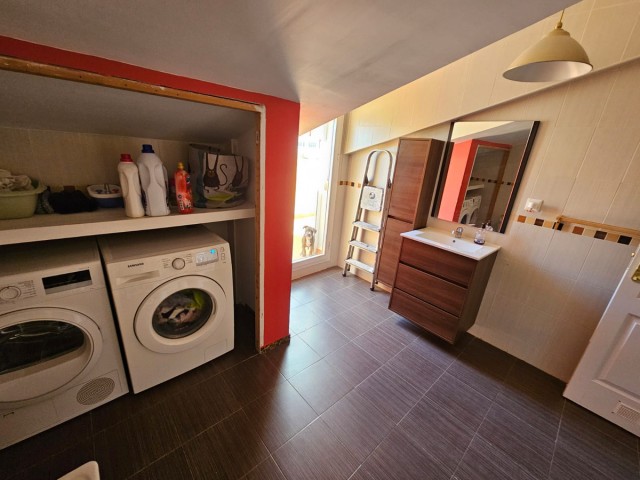 4 Bedrooms Apartment in Benalmadena