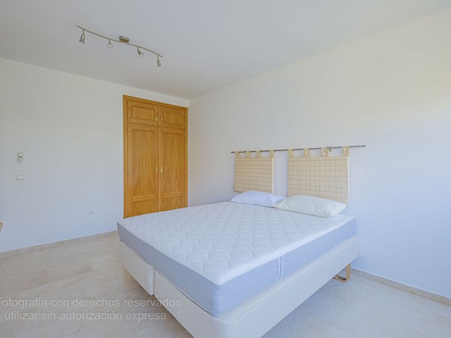 3 Slaapkamer Rijtjeshuis in Nueva Andalucía
