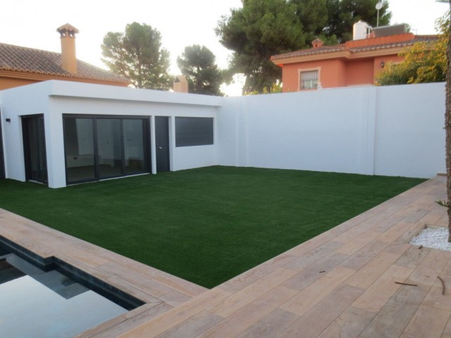 4 Soveroms Villa i El Coto