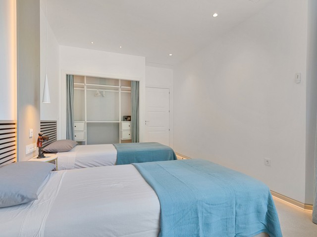 9 Bedrooms Apartment in Calahonda