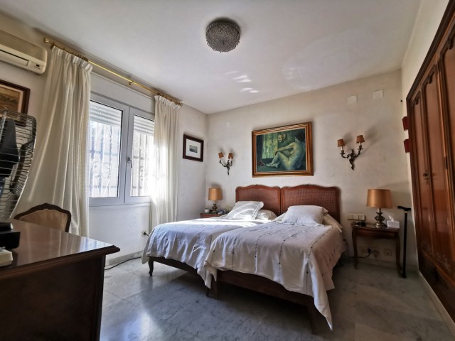 11 Soveroms Villa i Torremolinos