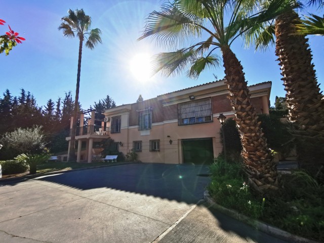11 Soveroms Villa i Torremolinos