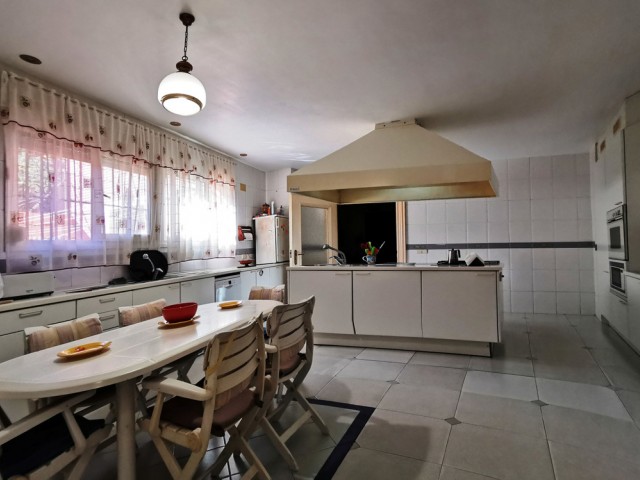 11 Bedrooms Villa in Torremolinos