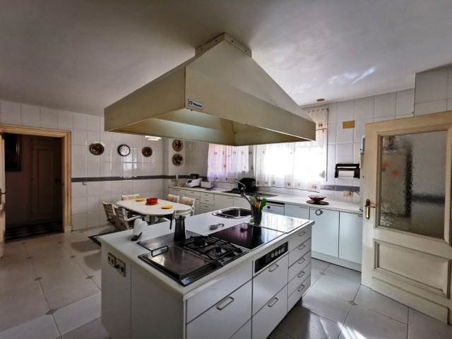 11 Bedrooms Villa in Torremolinos
