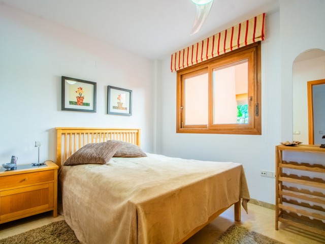 Apartamento con 2 Dormitorios  en La Mairena
