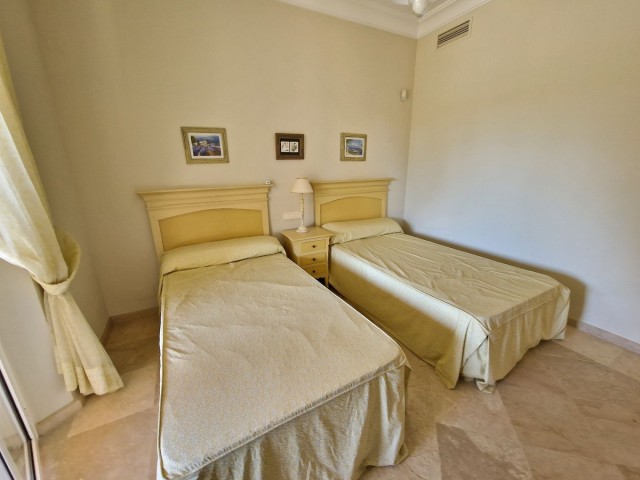 4 Bedrooms Villa in Sotogrande Alto