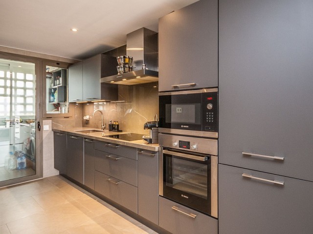 Penthouse, Calanova Golf, R4616575