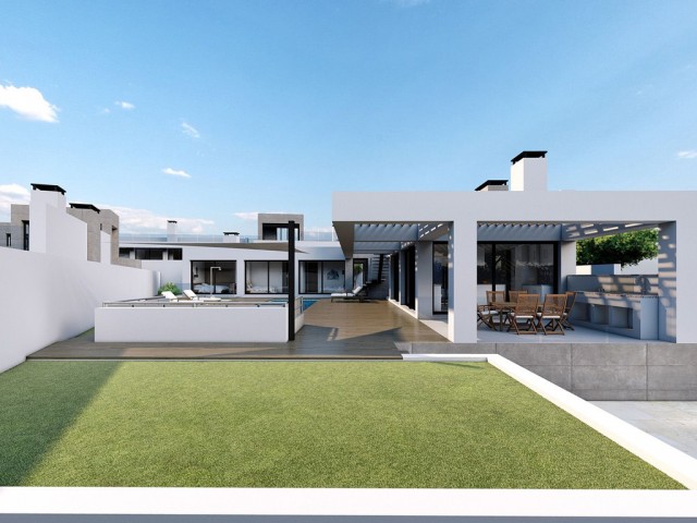 5 Bedrooms Villa in El Chaparral