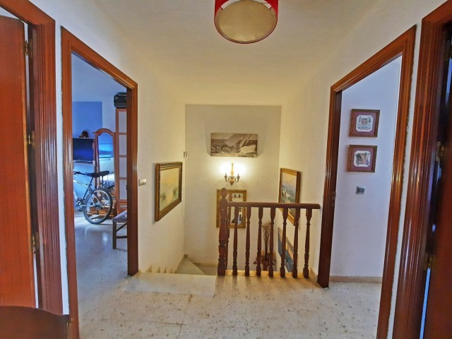 4 Bedrooms Villa in Alhaurín de la Torre