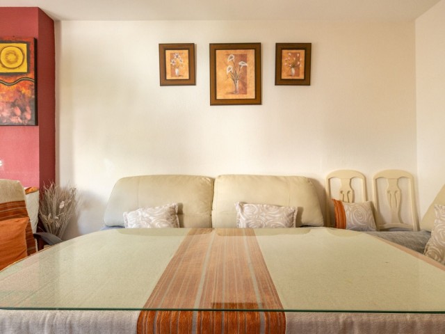 2 Sovrums Lägenhet i Estepona