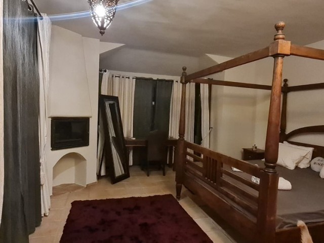8 Schlafzimmer Villa in Monda