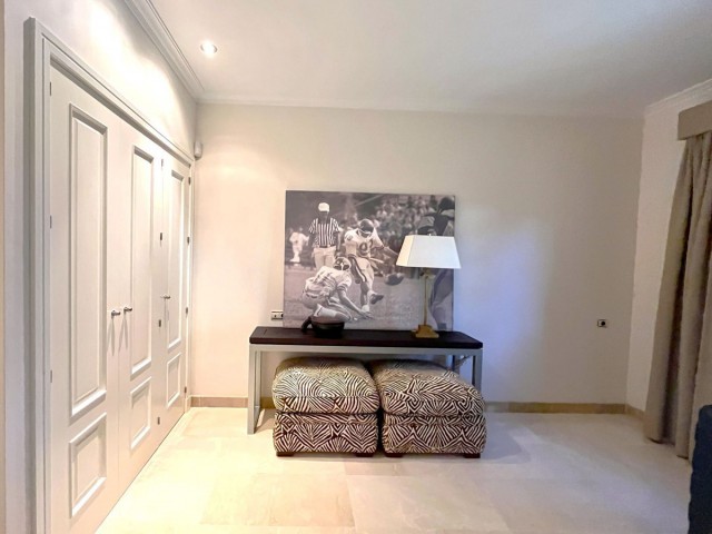 2 Bedrooms Apartment in Sotogrande Alto