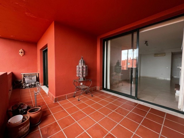 Apartment, Calahonda, R4715842
