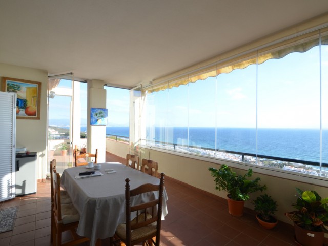 3 Bedrooms Apartment in La Duquesa