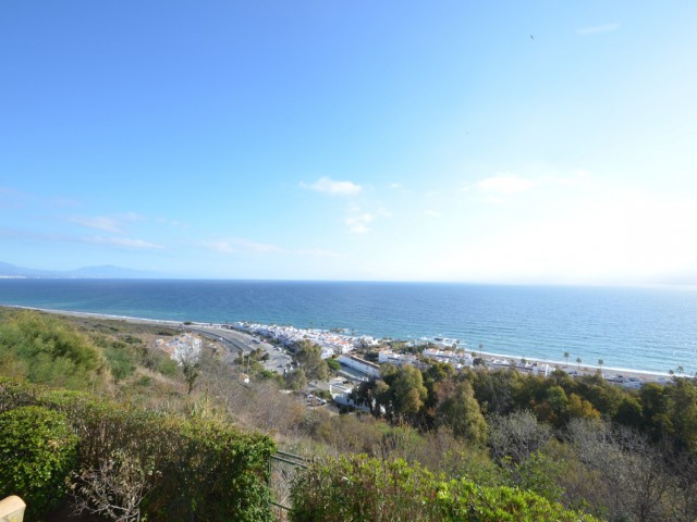 3 Bedrooms Apartment in La Duquesa
