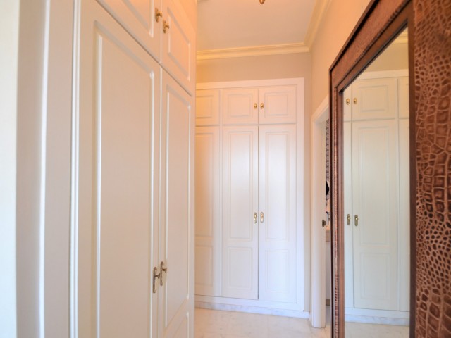 3 Bedrooms Apartment in La Duquesa