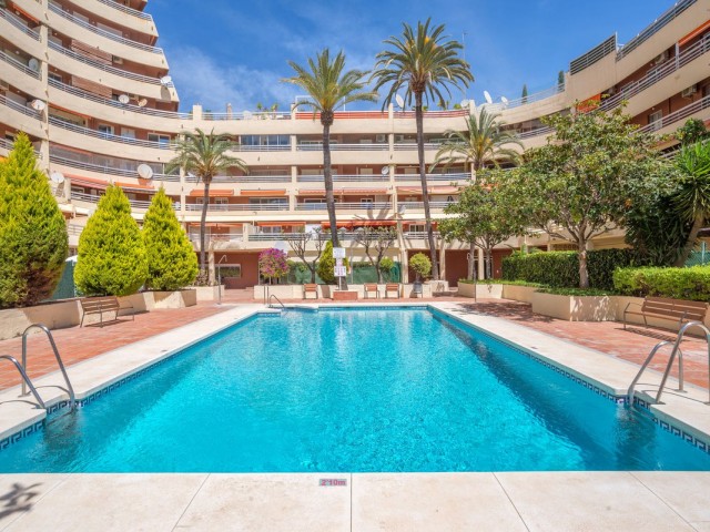 Apartment, Marbella, R4343692