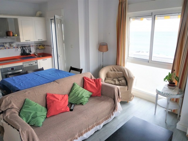 2 Bedrooms Apartment in Caleta de Vélez