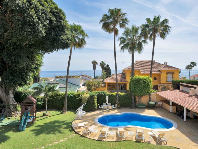 4 Soveroms Villa i Marbella