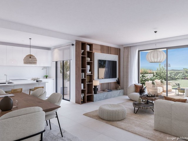 2 Bedrooms Apartment in Fuengirola