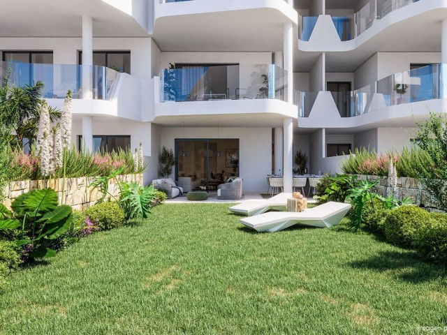 Apartamento con 2 Dormitorios  en Fuengirola