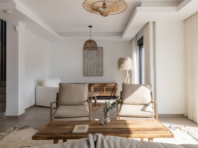 4 Bedrooms Villa in Marbella