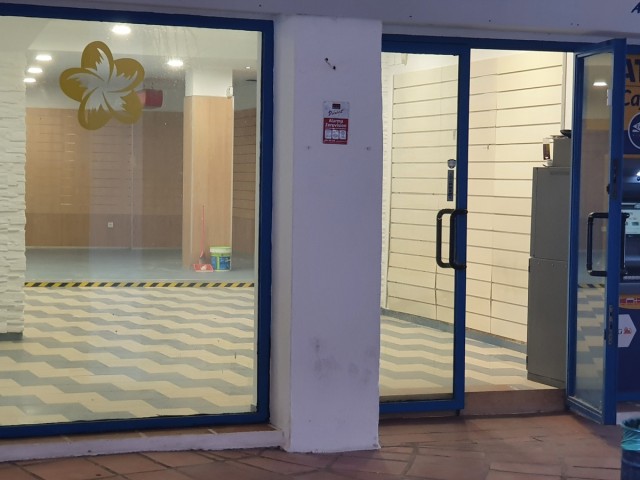 Kommersiell, Cabopino, R4629598