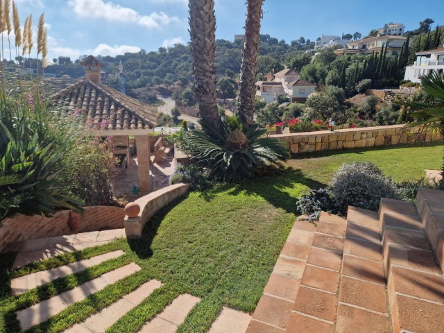 6 Slaapkamer Villa in La Mairena