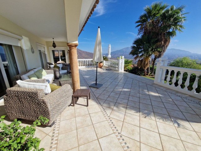 6 Slaapkamer Villa in La Mairena