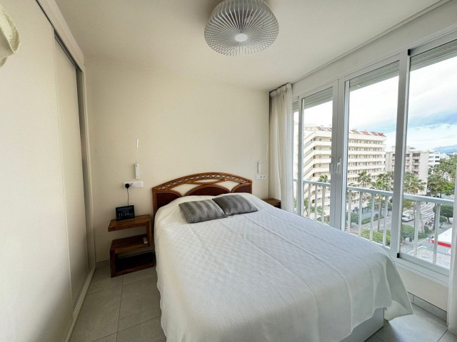 Apartment, Marbella, R4721074