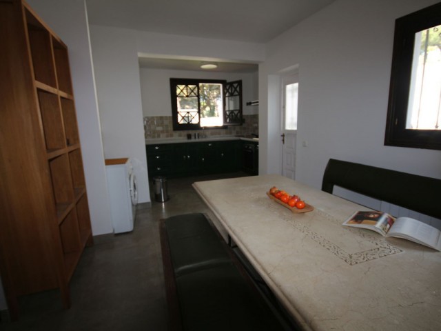3 Schlafzimmer Villa in Elviria