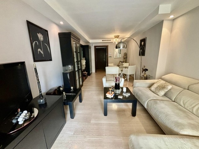 Apartment, Nueva Andalucia, R4717726