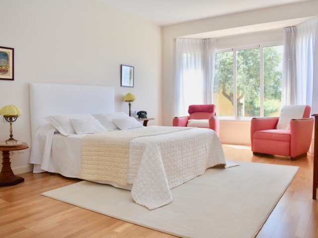 Villa con 5 Dormitorios  en Fuengirola