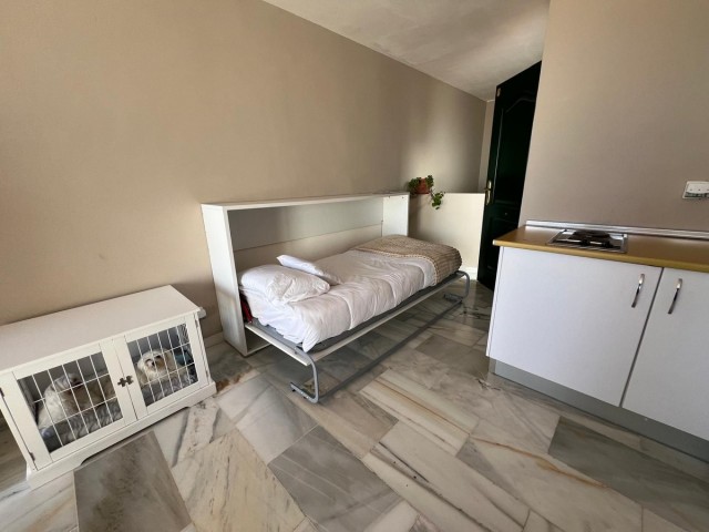 1 Sovrums Lägenhet i Estepona