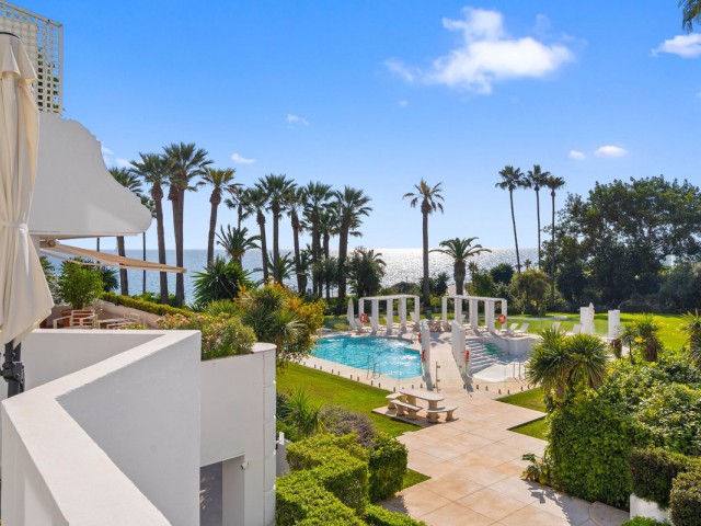 2 Bedrooms Apartment in New Golden Mile