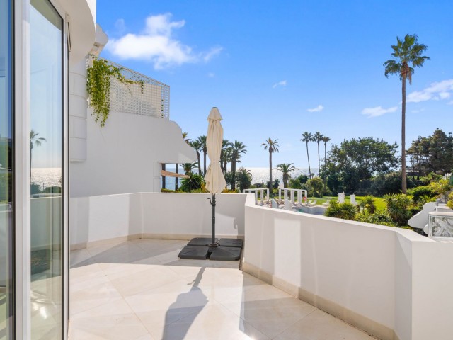 2 Bedrooms Apartment in New Golden Mile