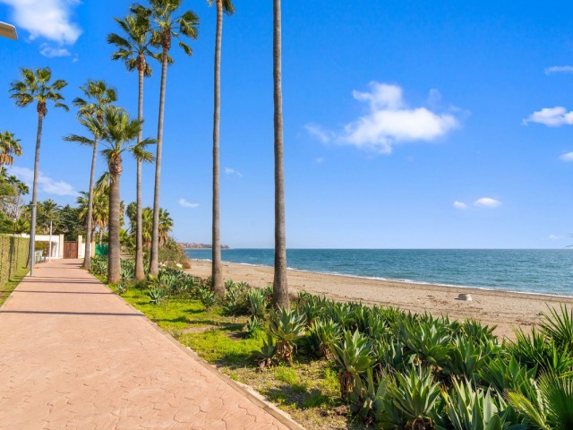 2 Bedrooms Apartment in New Golden Mile