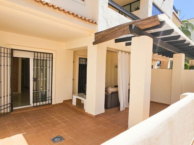 Apartment, San Luis de Sabinillas, R4722622