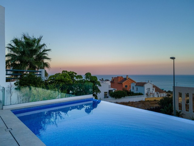 4 Sovrums Villa i Benalmadena Costa