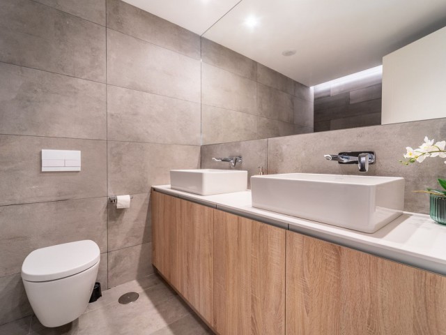 4 Bedrooms Villa in Benalmadena Costa