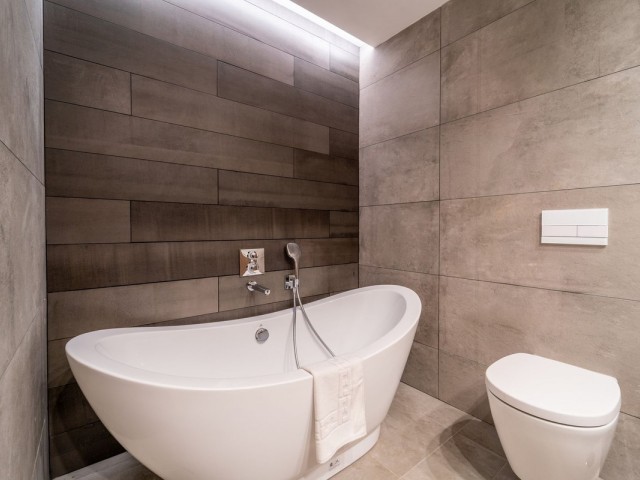 4 Bedrooms Villa in Benalmadena Costa