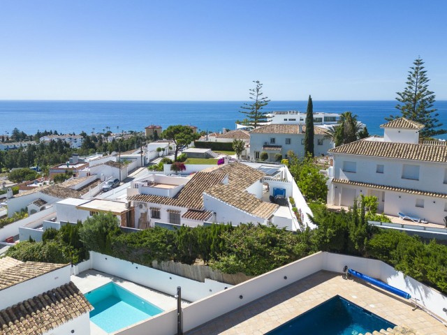 Villa avec 5 Chambres  à La Cala de Mijas